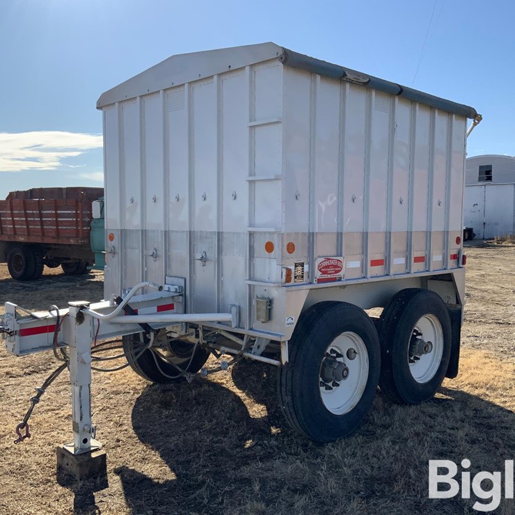 1973 CORNHUSKER Grain