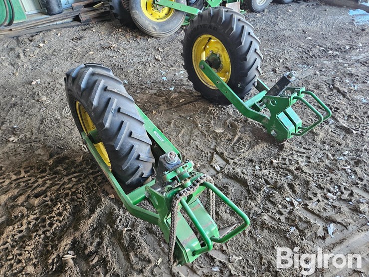 john-deere-7300-image-3