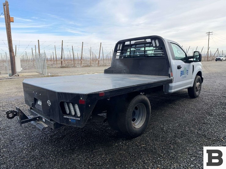 2019-ford-f350-image-6