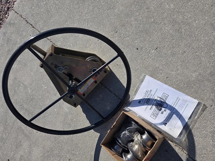 pittsburgh-99736-tubing-roller-image-1