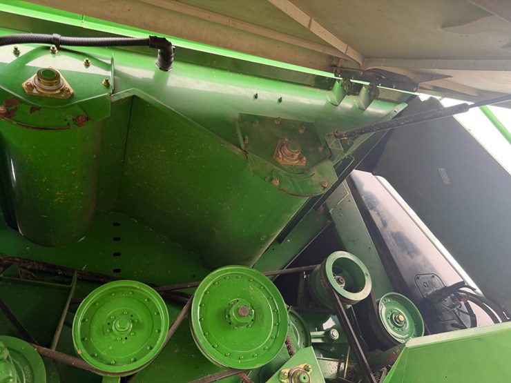 2009-john-deere-9670-sts-image-63