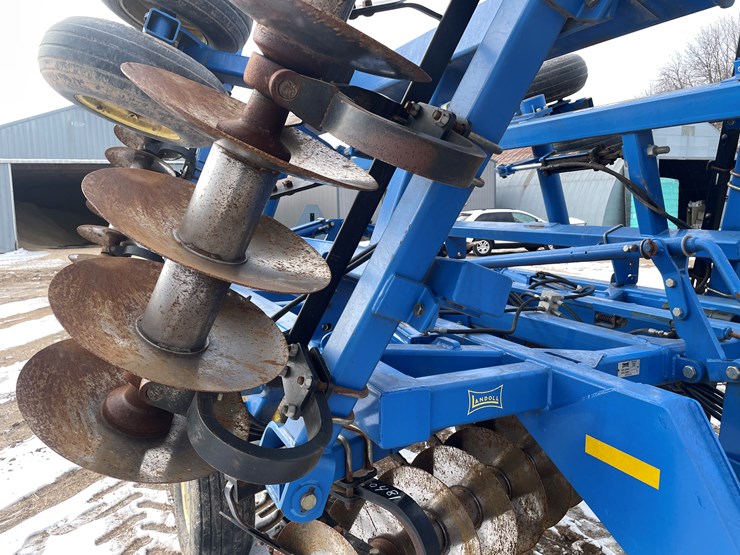 #1070-•-landall-6230-heavy-duty-disk-(somerset,-wi)-image-30