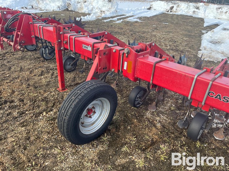 case-ih-183-image-12
