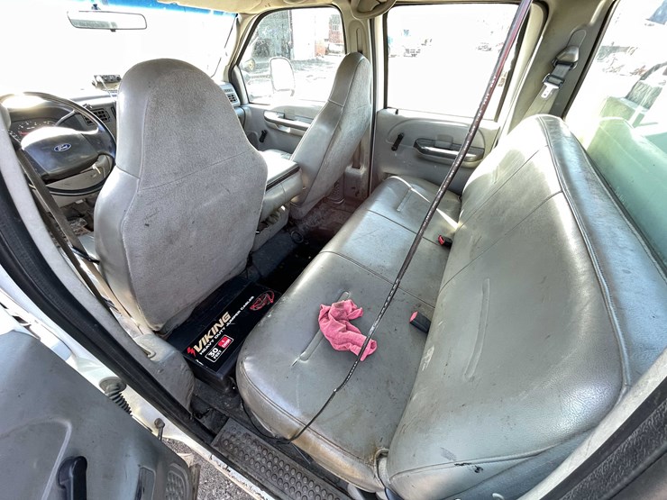 2003-ford-f350-image-46