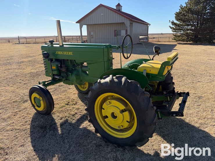 john-deere-m-image-8