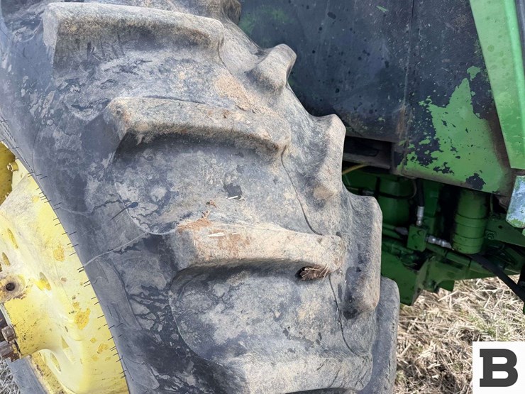 john-deere-4630-image-33