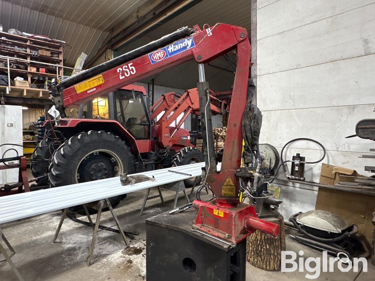 2011-massey-ferguson-265-image-3