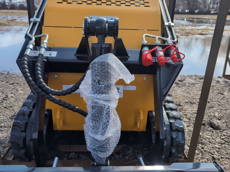 agt-mini-crawler-skid-steer-mx-crt23-image-6