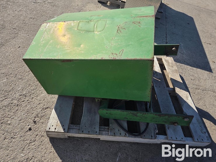 john-deere-26-image-8