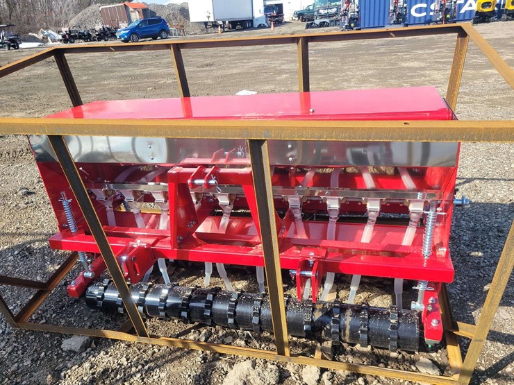 (1)-agt-no-till-seed-drill-type:-stsd10-image-1