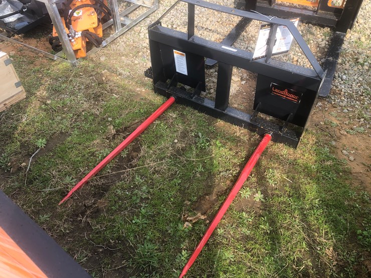 #51-•-skid-steer-double-prong-hay-spear-image-1