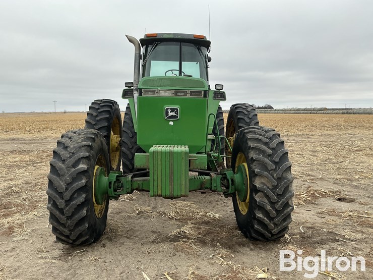 1993-john-deere-4960-image-2