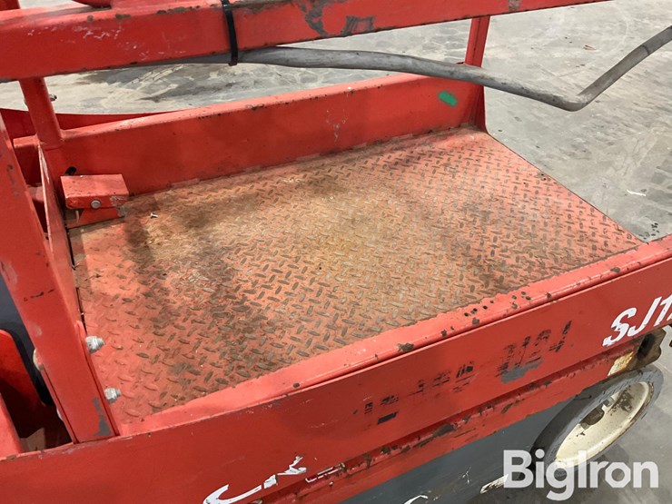 2016-skyjack-sj12-image-11