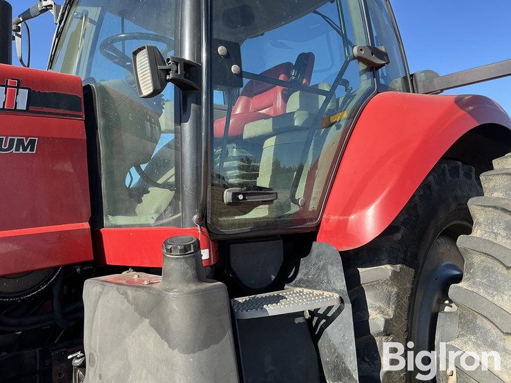 2007-case-ih-magnum-305-image-17