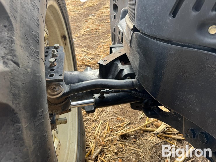 2007-new-holland-t8020-image-16