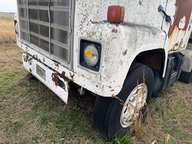 #41247-•-inop-1978-international-f-2275-daycab-truck-image-28