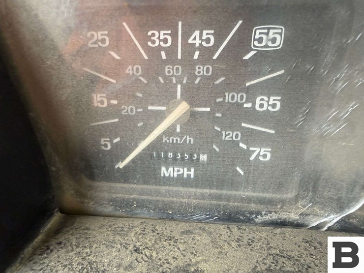 1990-ford-f700-image-40