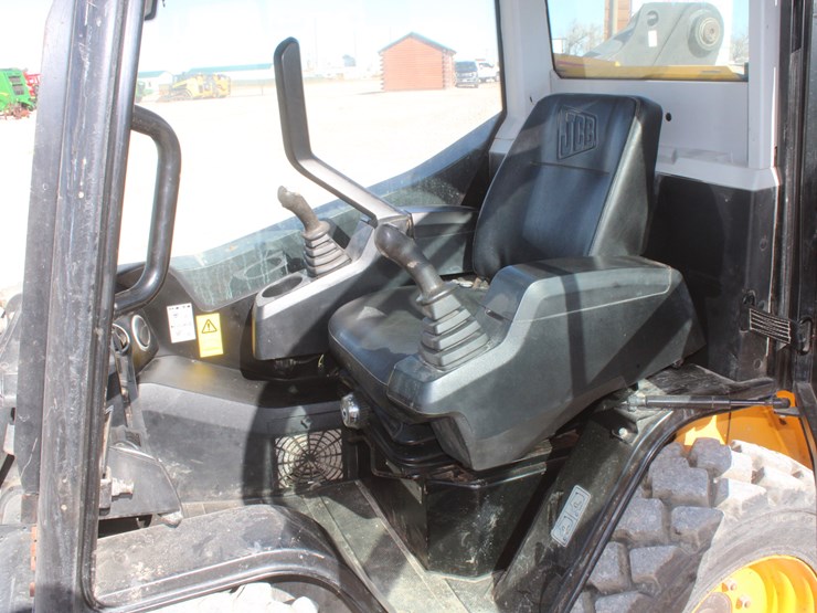 2014-jcb-205-image-29