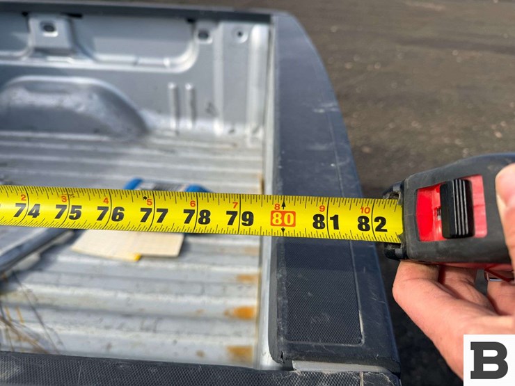 2018-chevrolet-silverado-1500-image-18