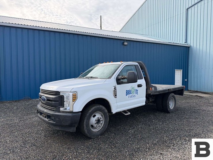 2019-ford-f350-image-2