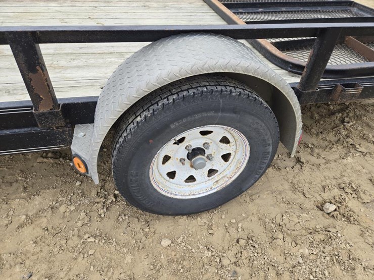 2011-pj-flatbed-image-3