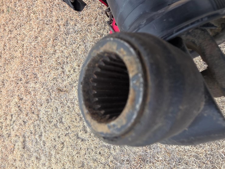 2012-hesston-1375-image-10