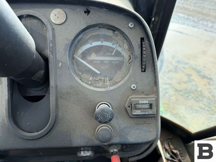 1975-john-deere-4430-image-28