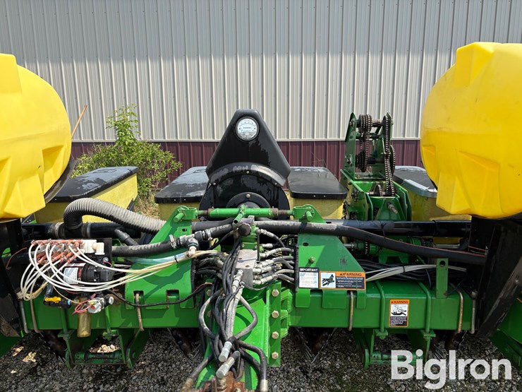 john-deere-1760-image-10