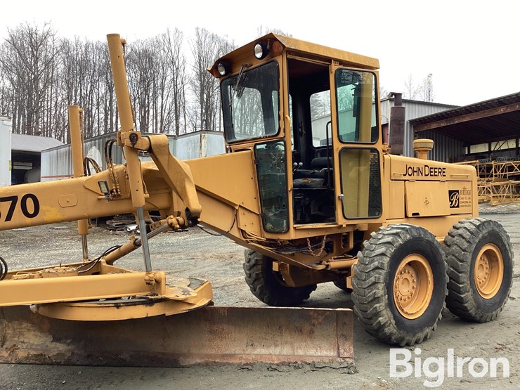 john-deere-670-image-9