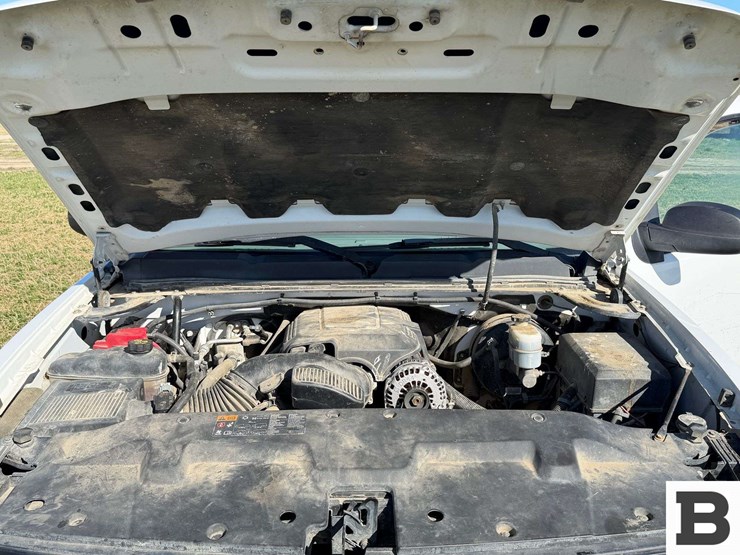 2012-chevrolet-silverado-1500-image-7