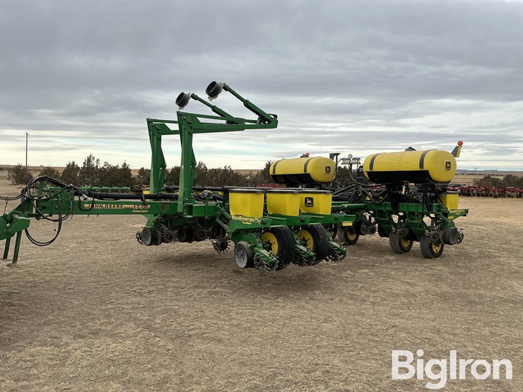 1999-john-deere-1770-image-1