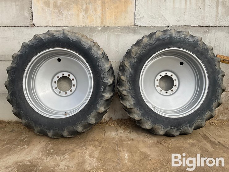 john-deere-10-image-2