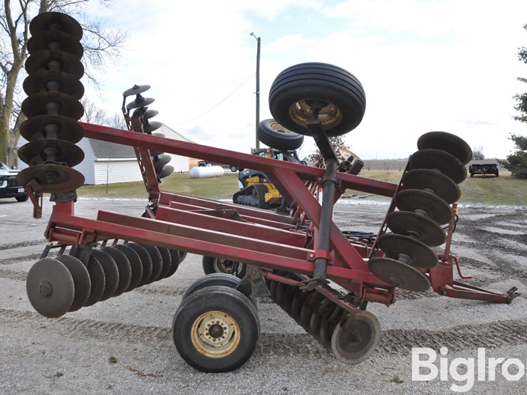 international-490-image-4