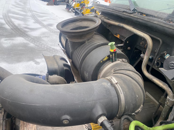 #1145-•-2009-mack-gu713-semi-tractor-(has-wi-title)-(mosinee,-wi)-image-118