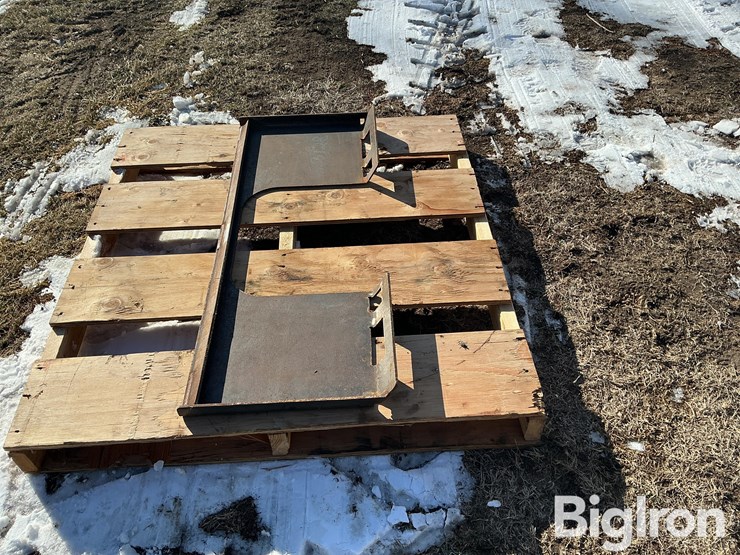 open-face-skid-steer-plate-image-4