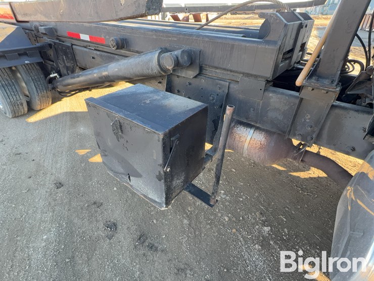 2012-international-durastar-4300-image-18