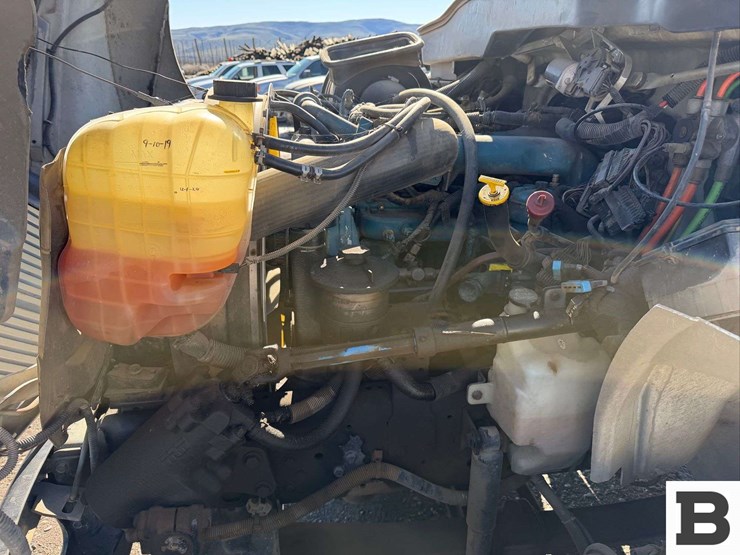 2007-international-durastar-4300-image-24