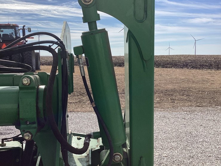 2009-john-deere-1790-ccs-image-18