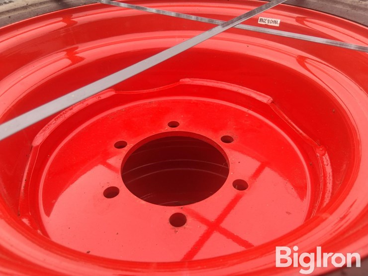 extremelift-10-16.5-tires-&-rims-image-6