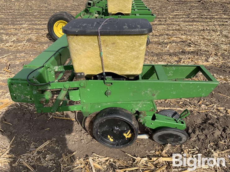 john-deere-37-image-9