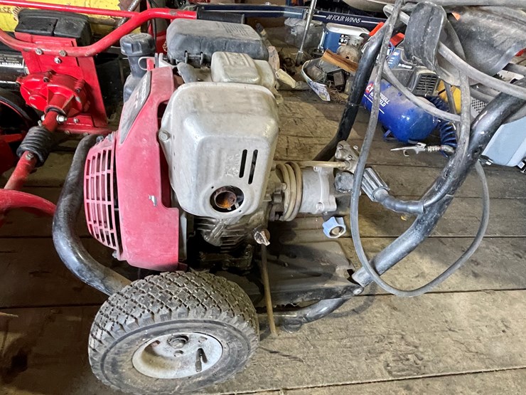 #7207-•-honda-gc-190-pressure-washer-image-14