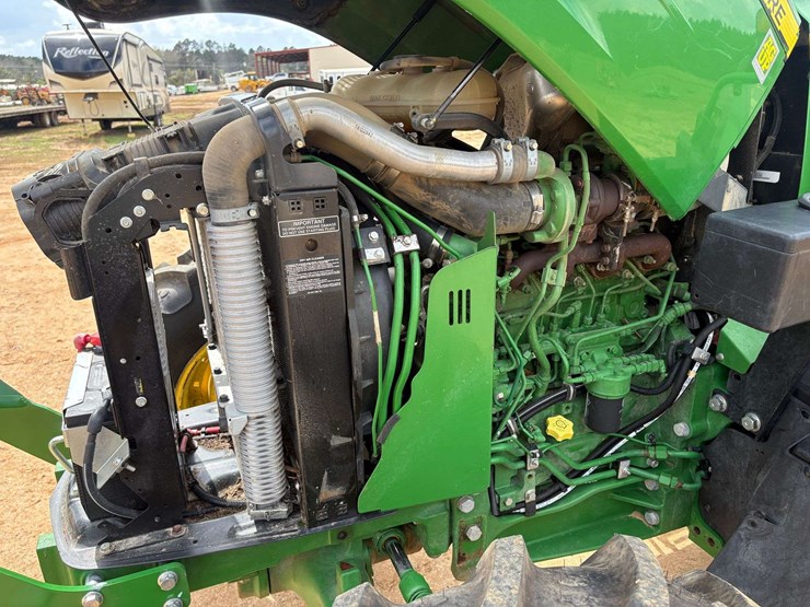 2024-john-deere-5095m-image-28
