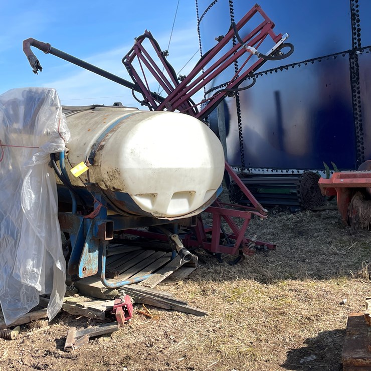#3445 • 45' Sprayer with Tank