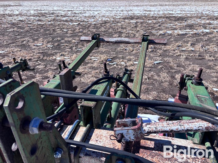 kmc-folding-3-pt-rolling-cultivator-image-13