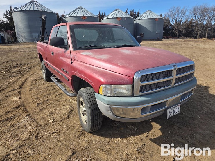 1998-dodge-ram-1500-image-3
