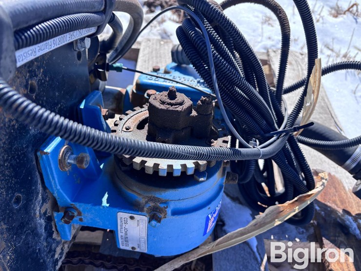 john-blue-ngp6055-hydraulic-fertilizer-squeeze-pump-wiring-harness-image-13