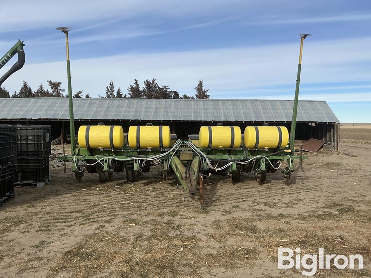 john-deere-7000-image-2