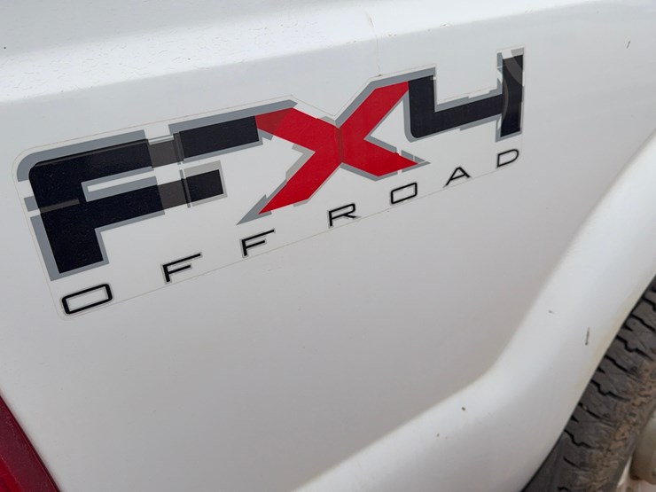 2011-ford-f250-image-8