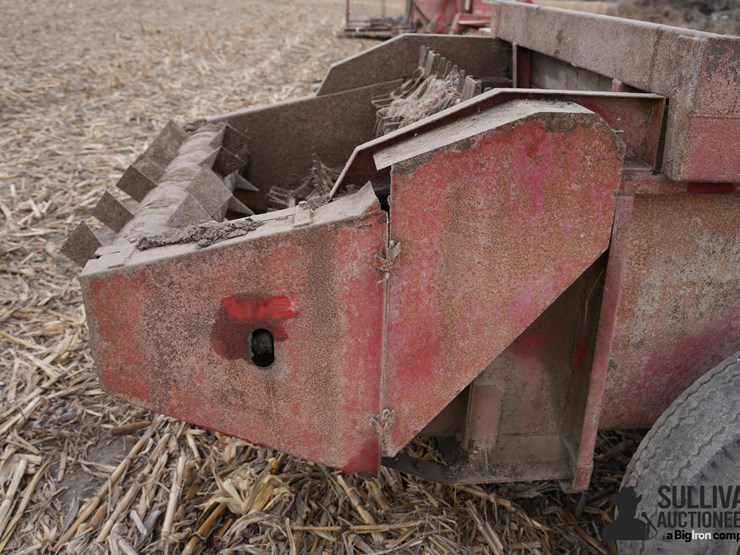 machine-shop-inc-180-manure-spreader-image-18