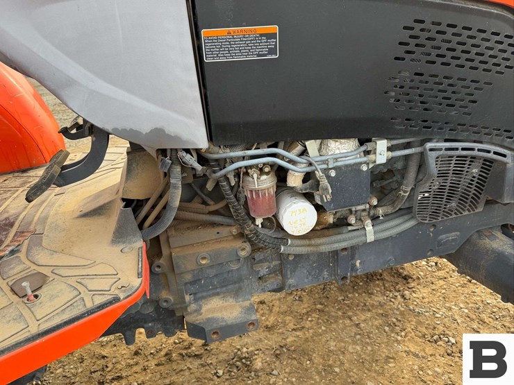 2016-kubota-m5-091-image-26